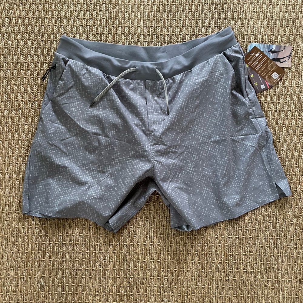 Men's Athletic Gray Performance Shorts with Elastic Waist